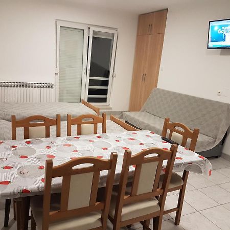 Dass Apartmani Баня-Лука Экстерьер фото